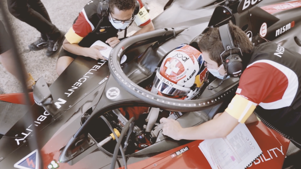 Seb Buemi Leaf Owners